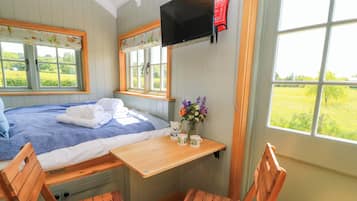 Casa de campo | 1 dormitorio, decoración individual, mobiliario individual y wifi gratis