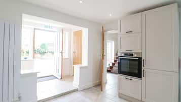 Fridge, dishwasher, electric kettle, toaster
