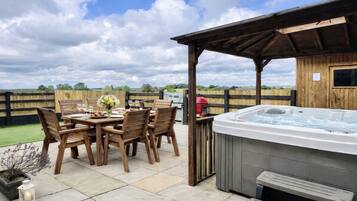 Cottage | Buiten dineren