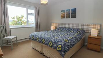 4 bedrooms, individually decorated, individually furnished, free WiFi