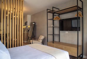 1 slaapkamer, een strijkplank/strijkijzer, wifi, beddengoed