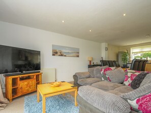 Living area - St Anne's 9 (Gunnislake)