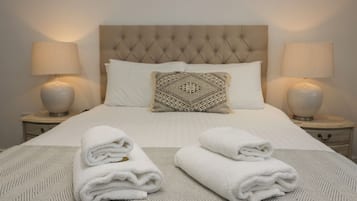 2 camere, con stile personalizzato, con arredamento individuale