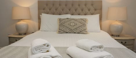 2 bedrooms, individually decorated, individually furnished, free WiFi