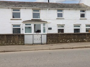 Exterior - Crab Cottage (Delabole)