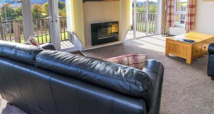 Crathie Lodge