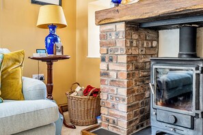 Interior - Bodior Lodge (Holyhead)