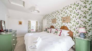 5 habitaciones, decoración personalizada y muebles diferentes