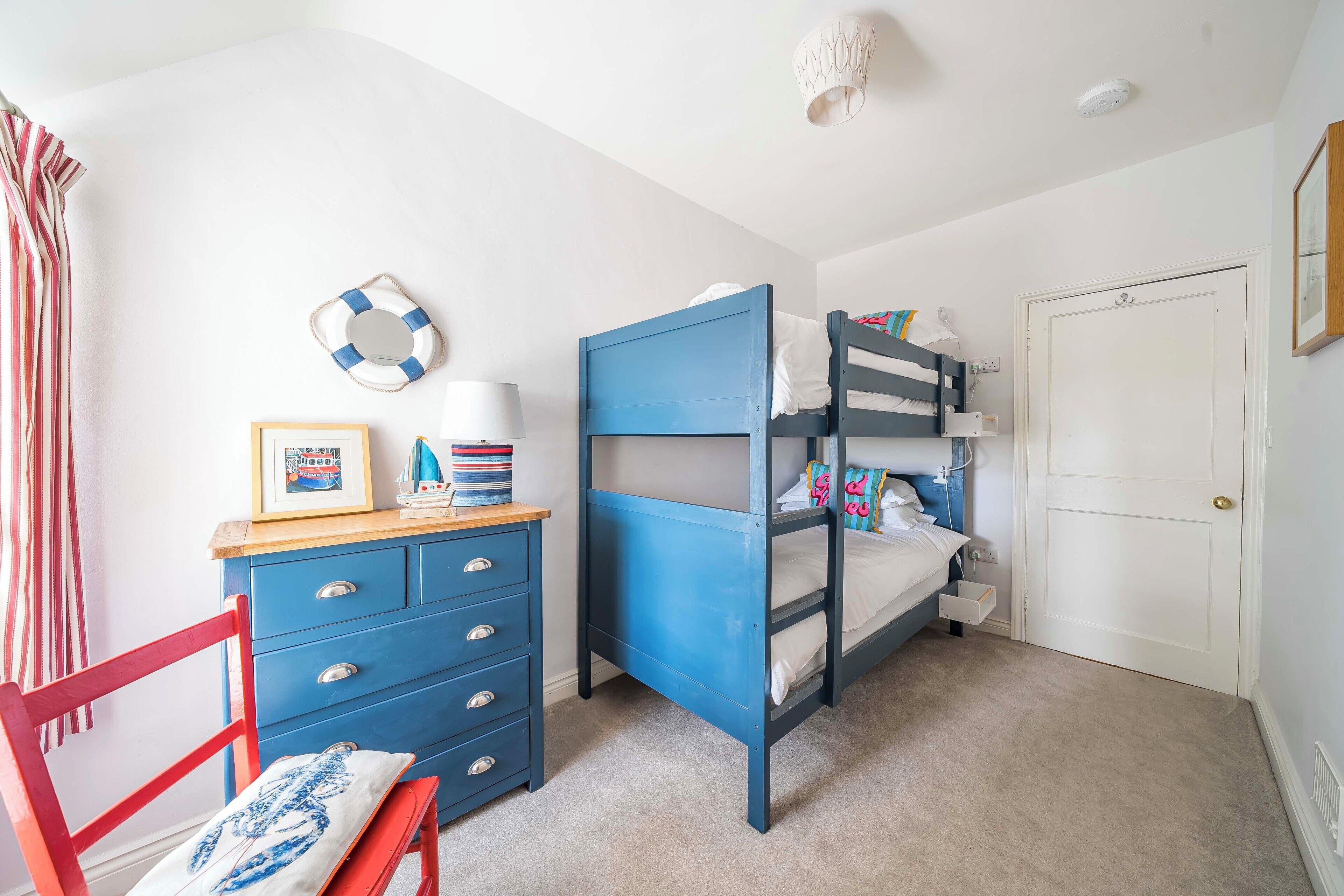 5 Schlafzimmer, individuell dekoriert, individuell eingerichtet