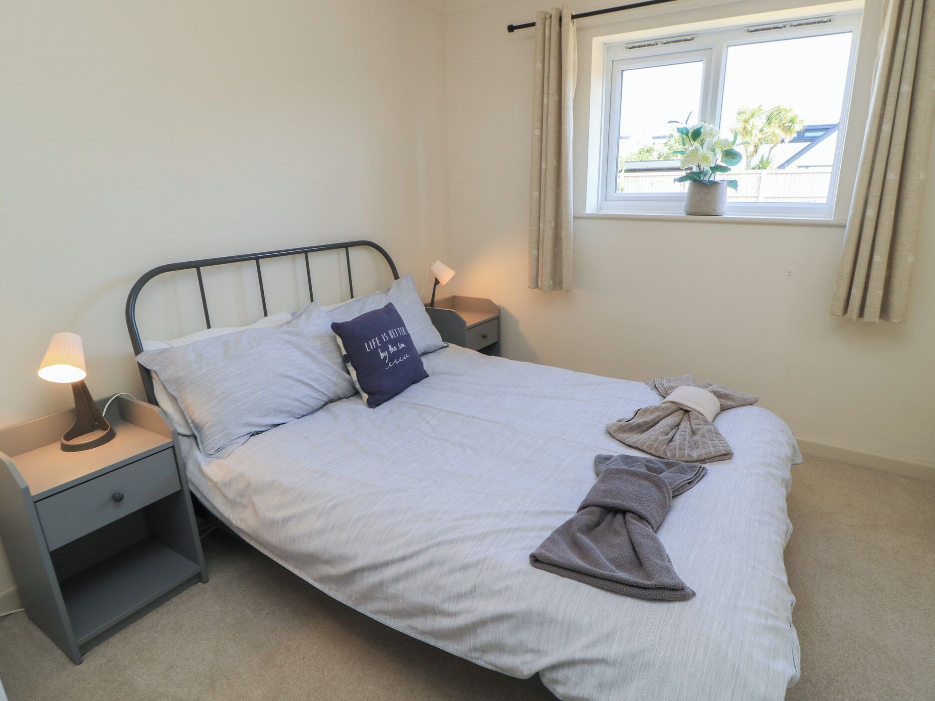 Cottage | 3 bedrooms, free WiFi, individually decorated, individually furnished