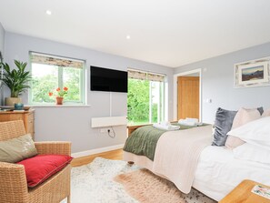 1 chambre, décoration personnalisée, ameublement personnalisé