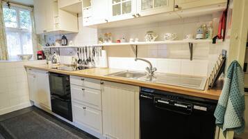 Fridge, dishwasher, electric kettle, toaster
