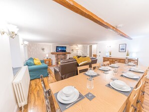 Dining - Lakeland View (Keswick)