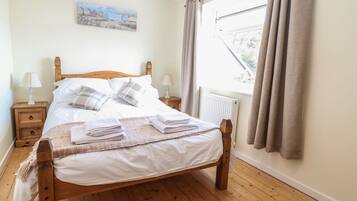 3 bedrooms, individually decorated, individually furnished, free WiFi