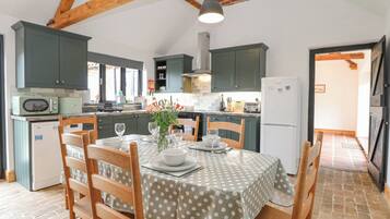 Fridge, dishwasher, electric kettle, toaster