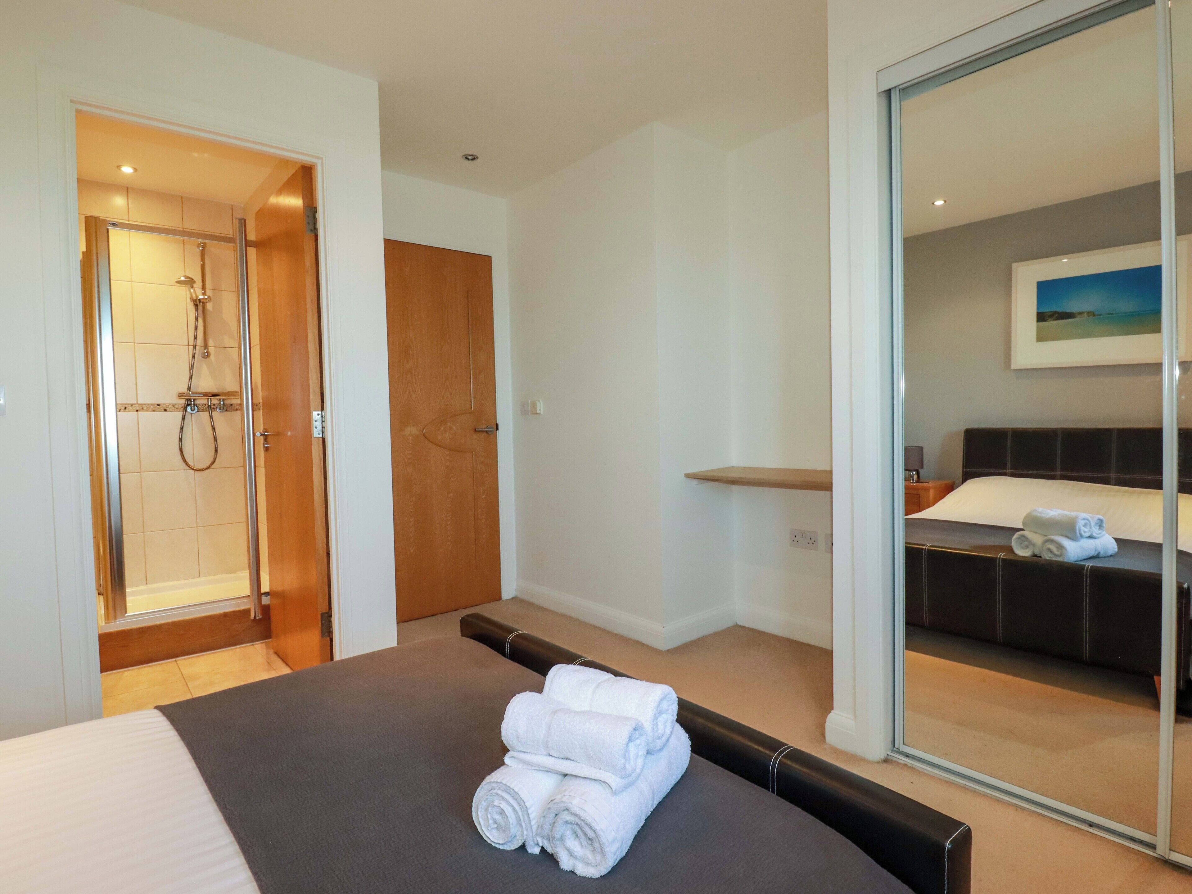 2 soverom, individuelt dekorert og individuelt innredet