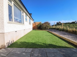 Property grounds - Awel-y-mor (Holyhead)