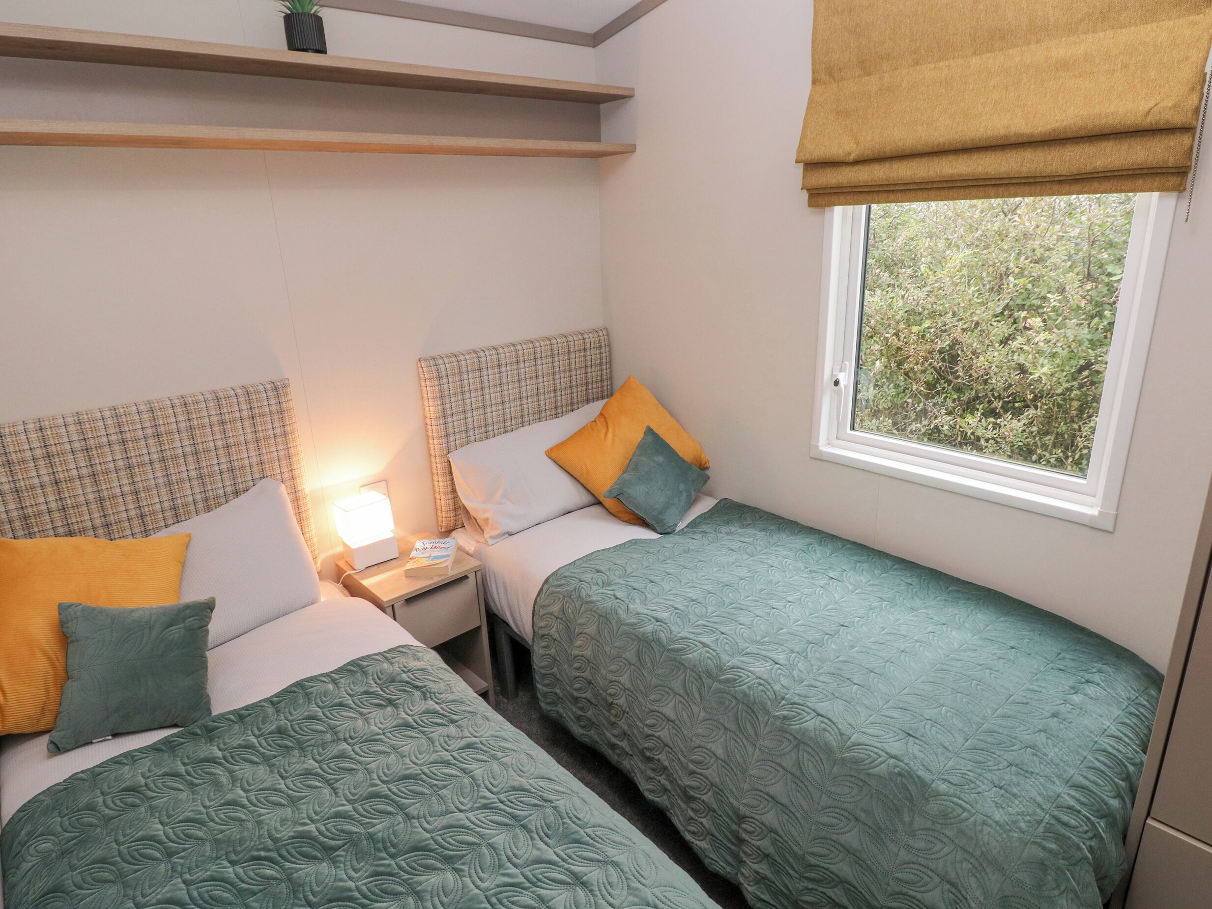 2 bedrooms, WiFi (free), individually decorated, individually furnished