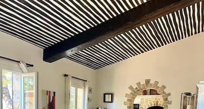 SEASIDE HOUSE, PORT D'ALON ESTATE, PRIVATE COVE, POOL, TENNIS COURT- 4 bedrooms