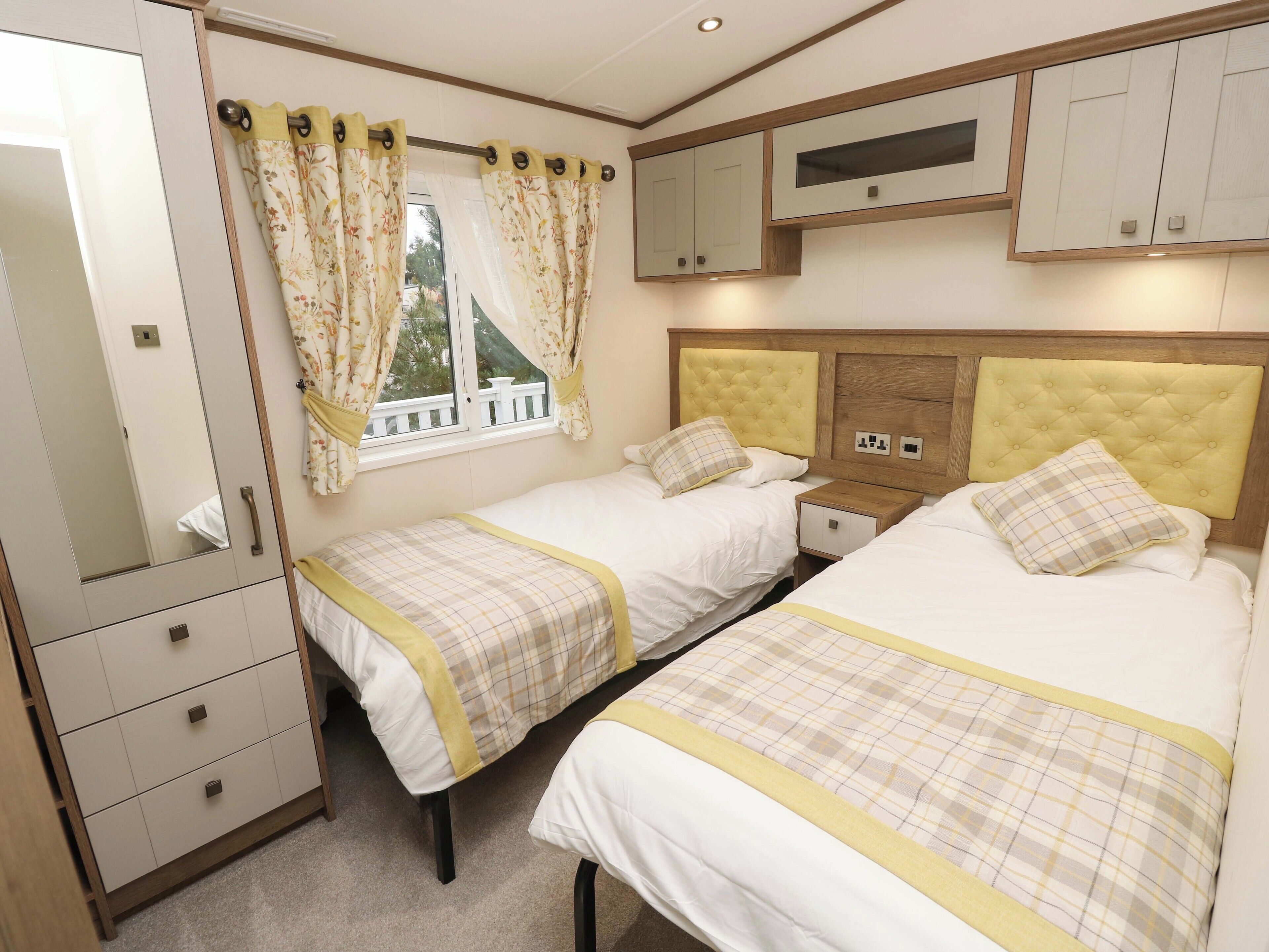 3 bedrooms, free WiFi, individually decorated, individually furnished