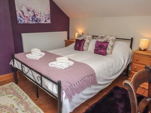 1 chambre, décoration personnalisée, ameublement personnalisé