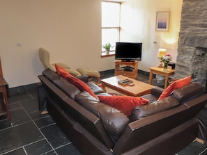 Fireplace, DVD player