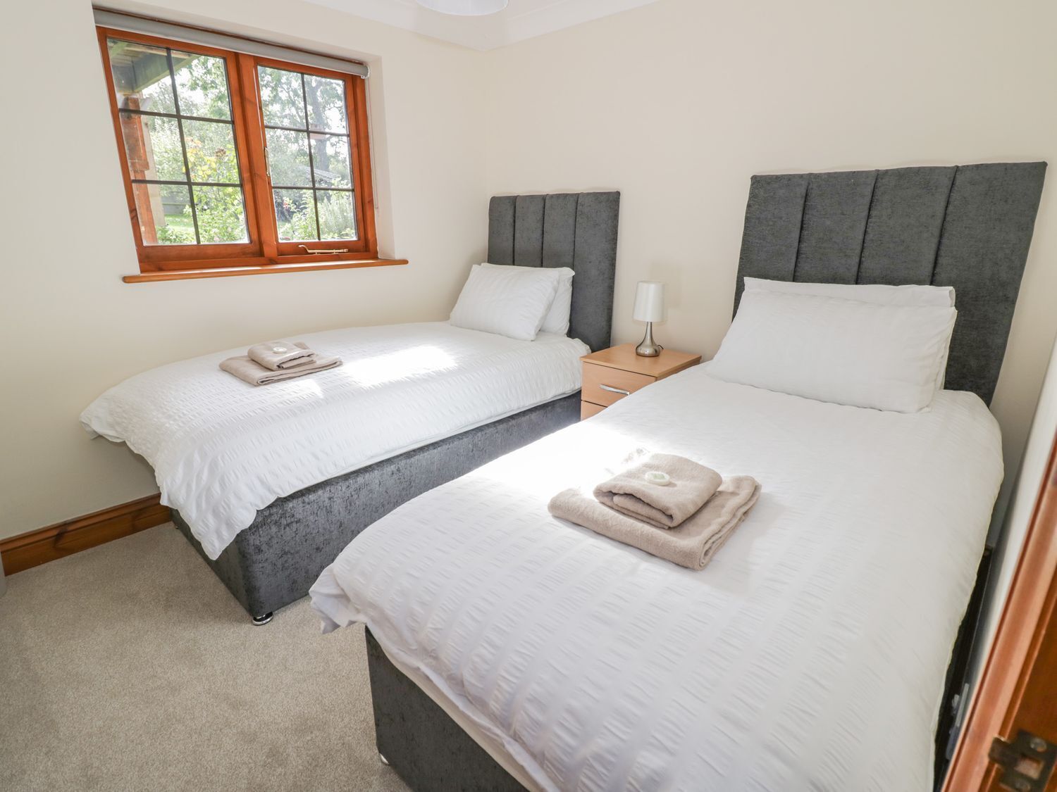 3 bedrooms, individually decorated, individually furnished, free WiFi