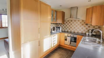 Fridge, dishwasher, electric kettle, toaster