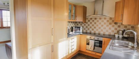 Fridge, dishwasher, electric kettle, toaster