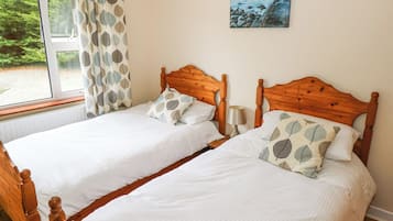 3 Schlafzimmer, individuell dekoriert, individuell eingerichtet