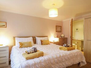 1 slaapkamer, individueel gedecoreerd, individueel gemeubileerd