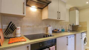 Fridge, dishwasher, electric kettle, toaster