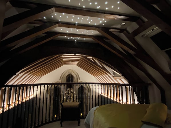 Cottage | 2 bedrooms, individually decorated, individually furnished, free WiFi
