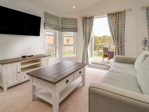 Living area - Lakeview Lodge (Preston)