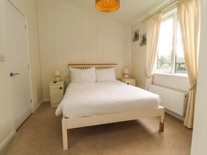 2 bedrooms, individually decorated, individually furnished, free WiFi - Lakeview Lodge (Preston)