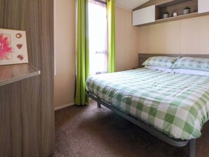 3 camere, con stile personalizzato, con arredamento individuale