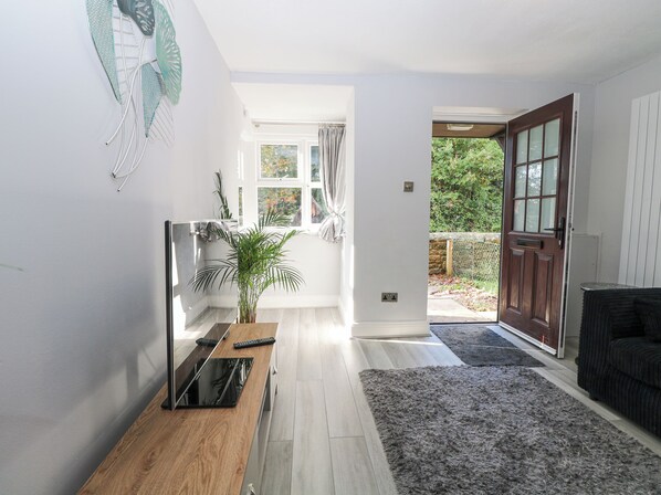 Interior - 1 Stonewall Cottages (Billingshurst)