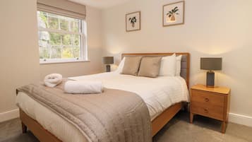 1 bedroom, individually decorated, individually furnished, free WiFi