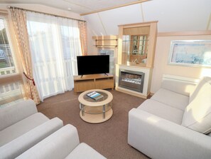 Living area - Seasalt Haven (Chichester)
