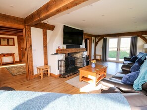 Living area - Yr Adfa (Tregaron)