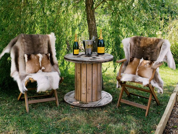 Cottage | Property grounds