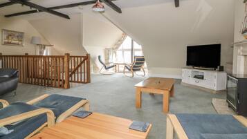 Video game console, DVD player