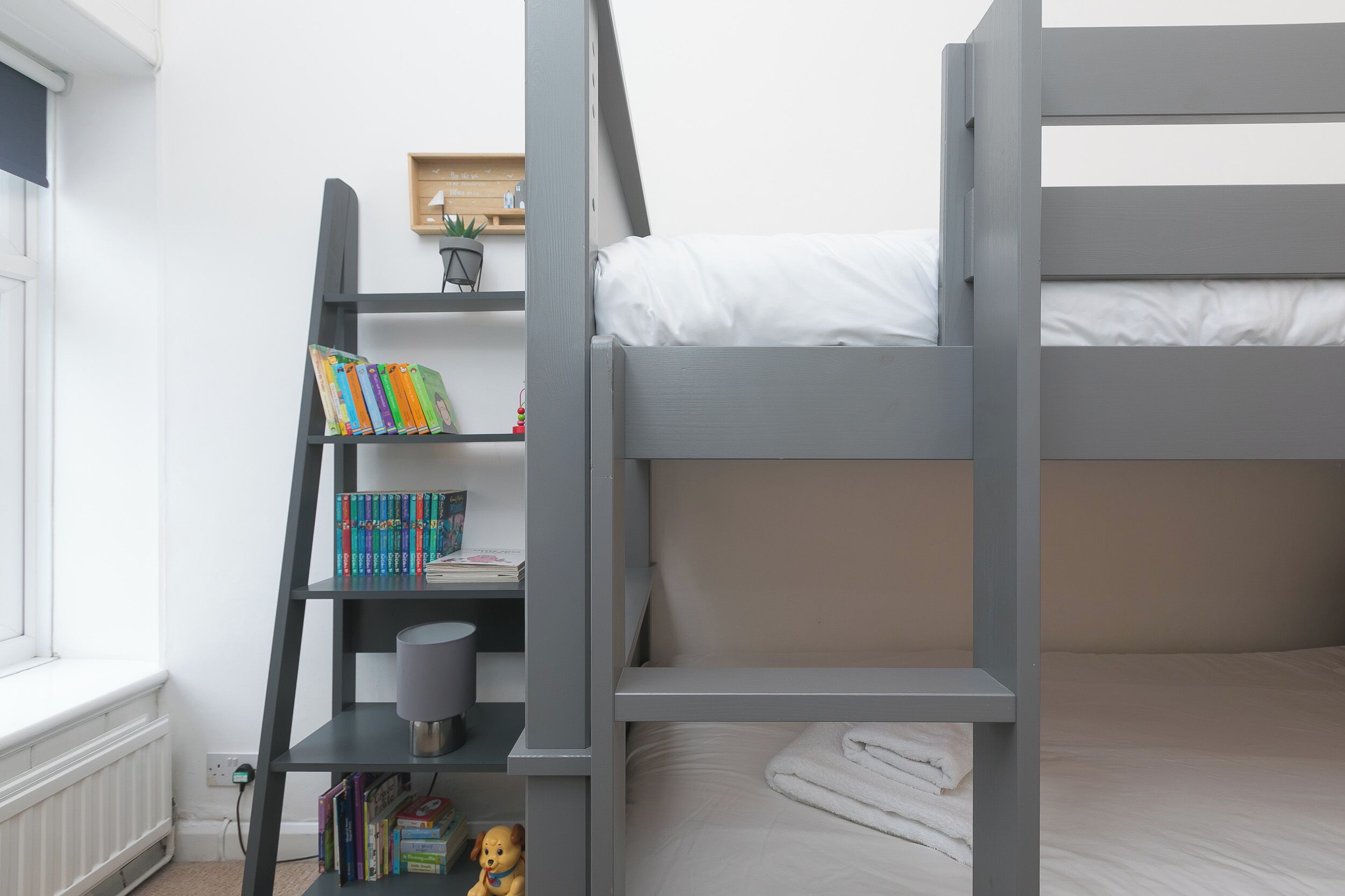 6 Schlafzimmer, kostenloses WLAN, individuell dekoriert
