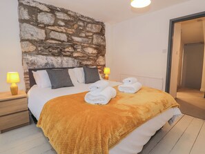 3 bedrooms, individually decorated, individually furnished, free WiFi - Bryn Tawel (Betws-Y-Coed)