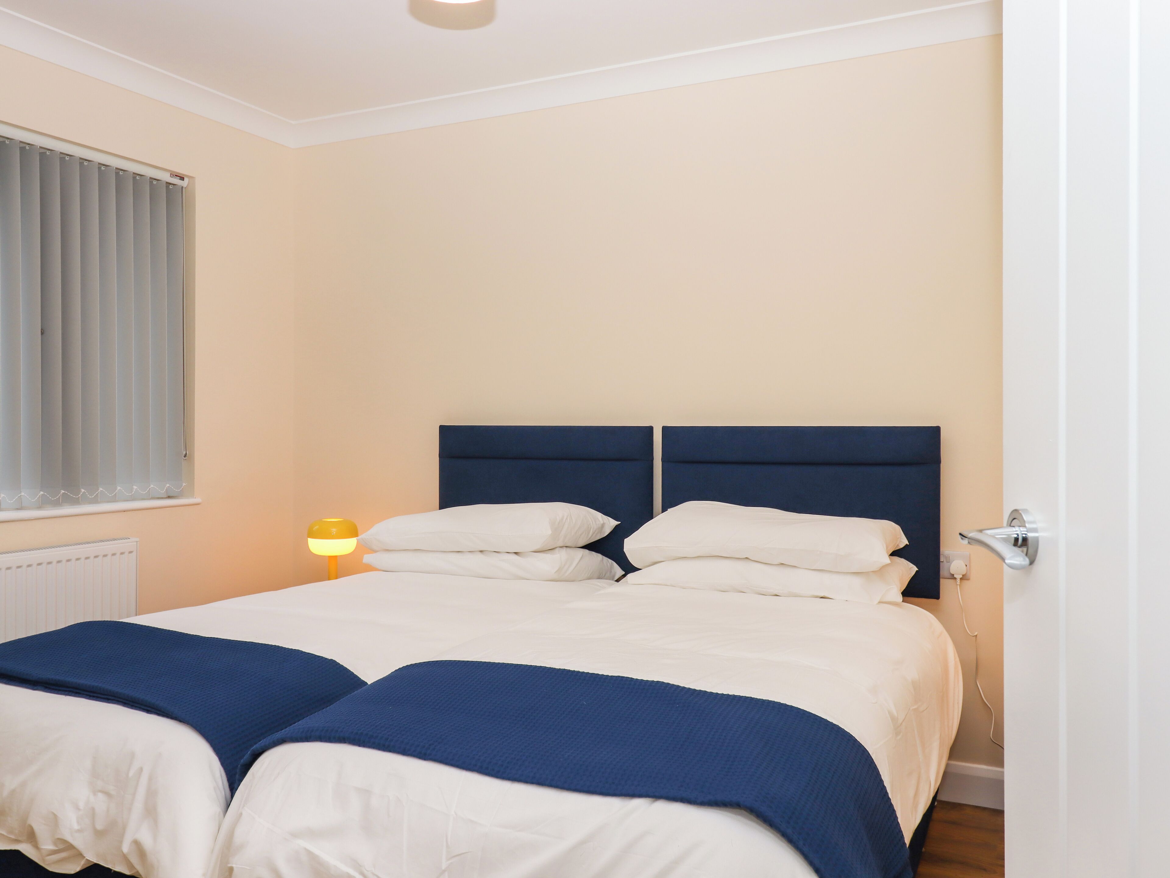 2 bedrooms, individually decorated, individually furnished, free WiFi