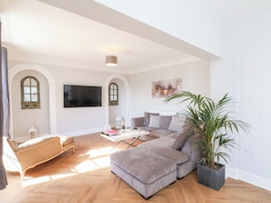 Cottage | Living area - Harpham Manor House (Driffield)