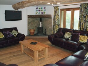 Living area - Swallows Reach (Totnes)