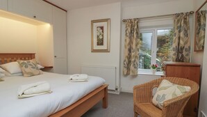 1 bedroom, WiFi (free), individually decorated, individually furnished