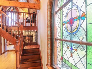 Interior - The Chapel (Newport)