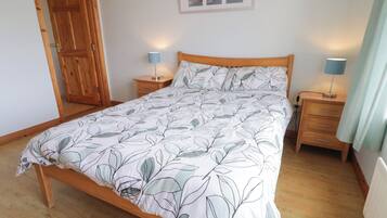 3 bedrooms, individually decorated, individually furnished, free WiFi